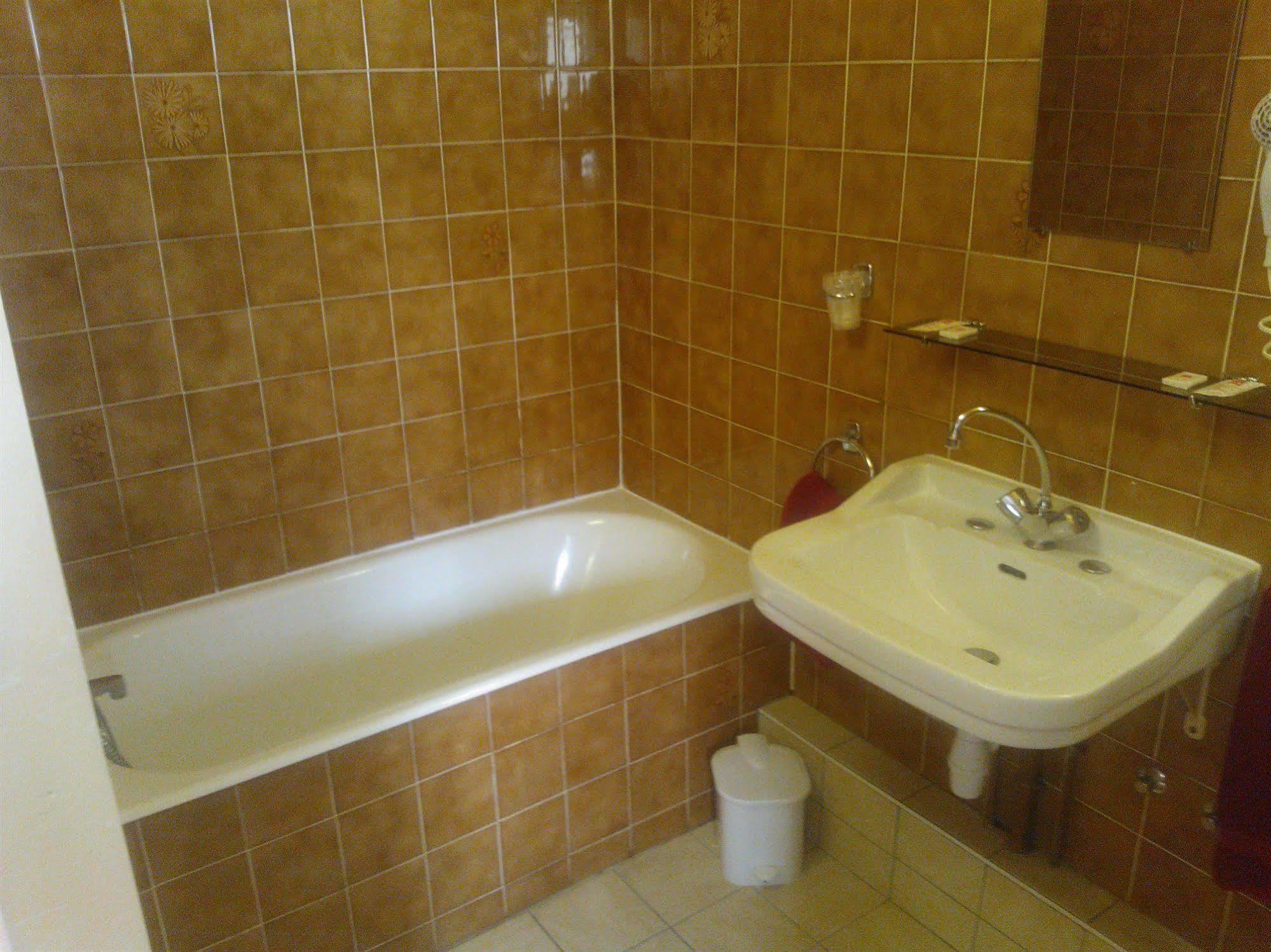 רויאן Hotel Aunis-Saintonge מראה חיצוני תמונה
